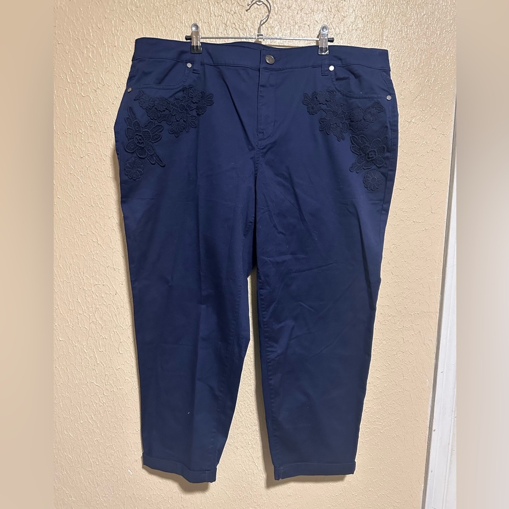 Lane Bryant Floral Ankle Pants Size 18 Plus Size‎ High Rise